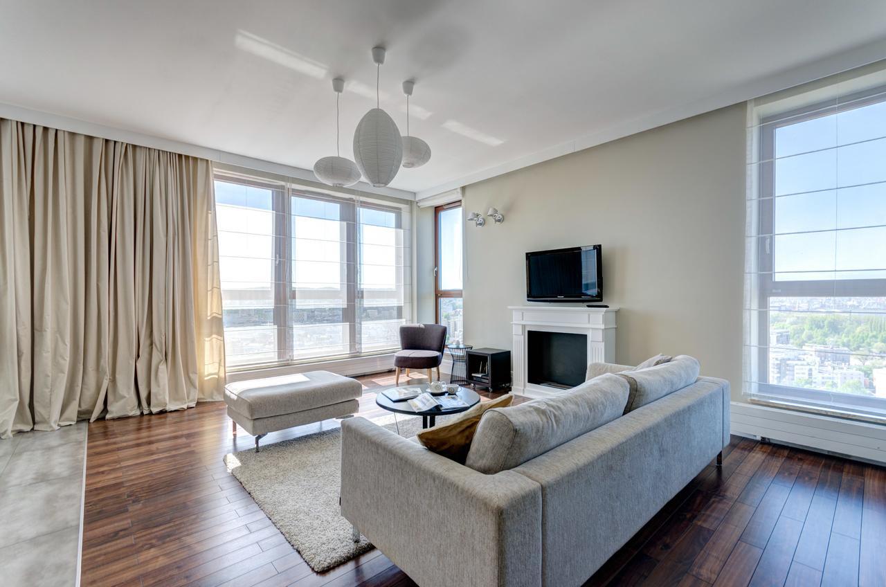 Apartment 20th Floor Beautiful Sea Towers