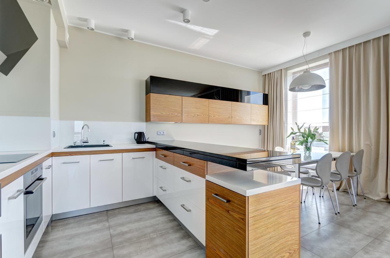 20th Floor Beautiful Sea Towers Apartment Gdynia